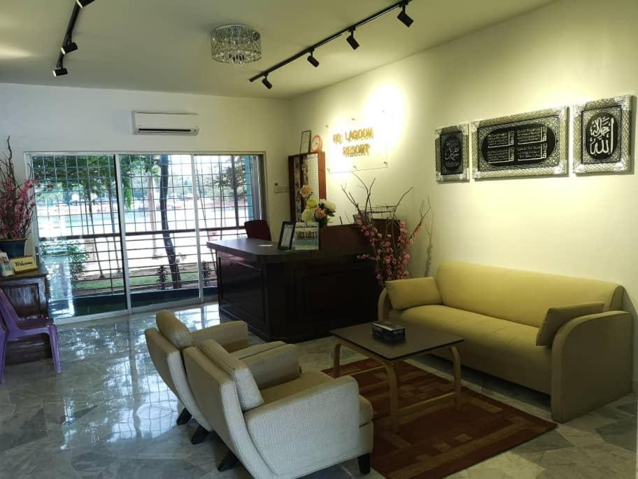 Pd Lagoon Resort بورت ديكسون المظهر الخارجي الصورة