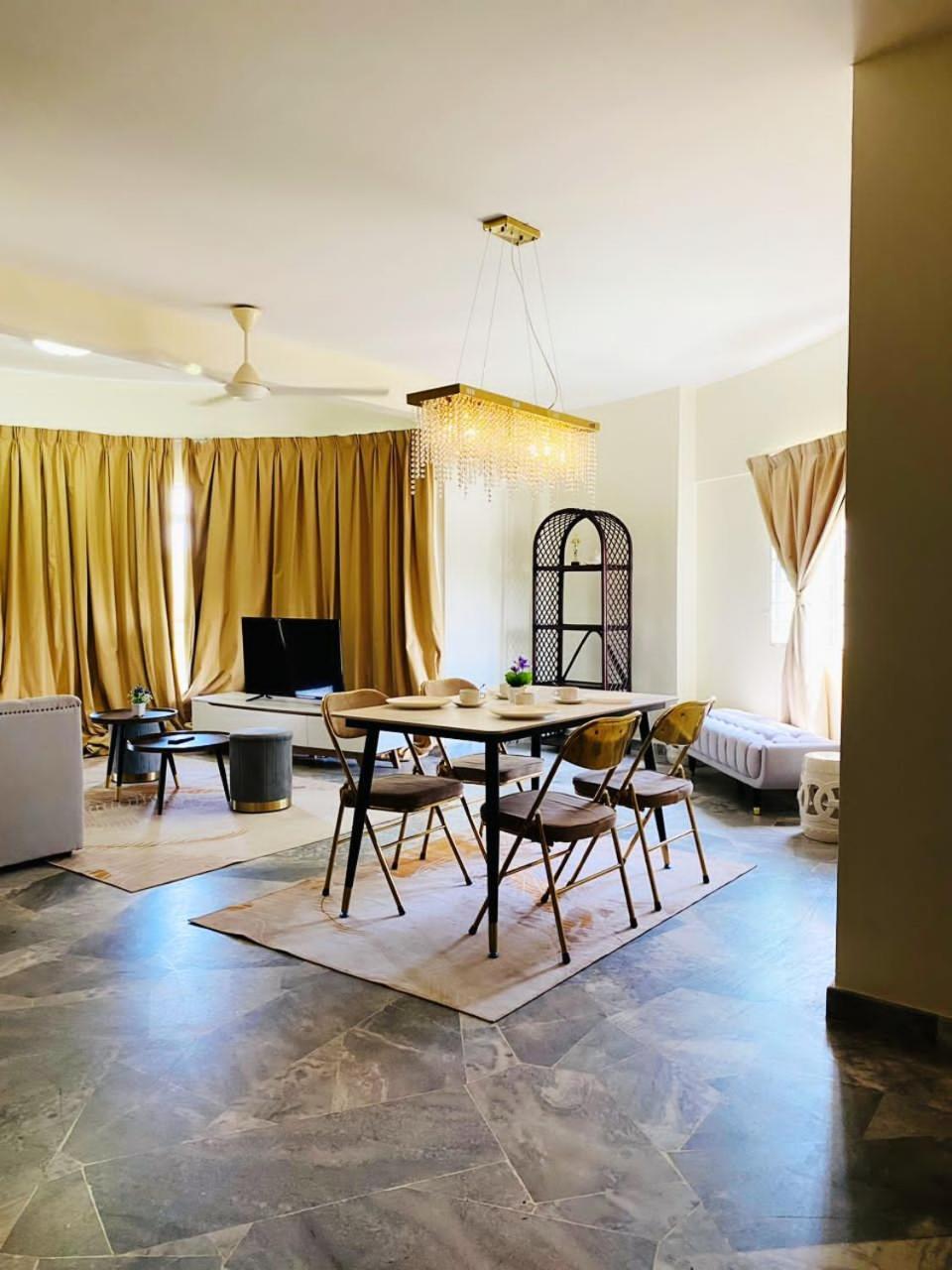 Pd Lagoon Resort بورت ديكسون المظهر الخارجي الصورة