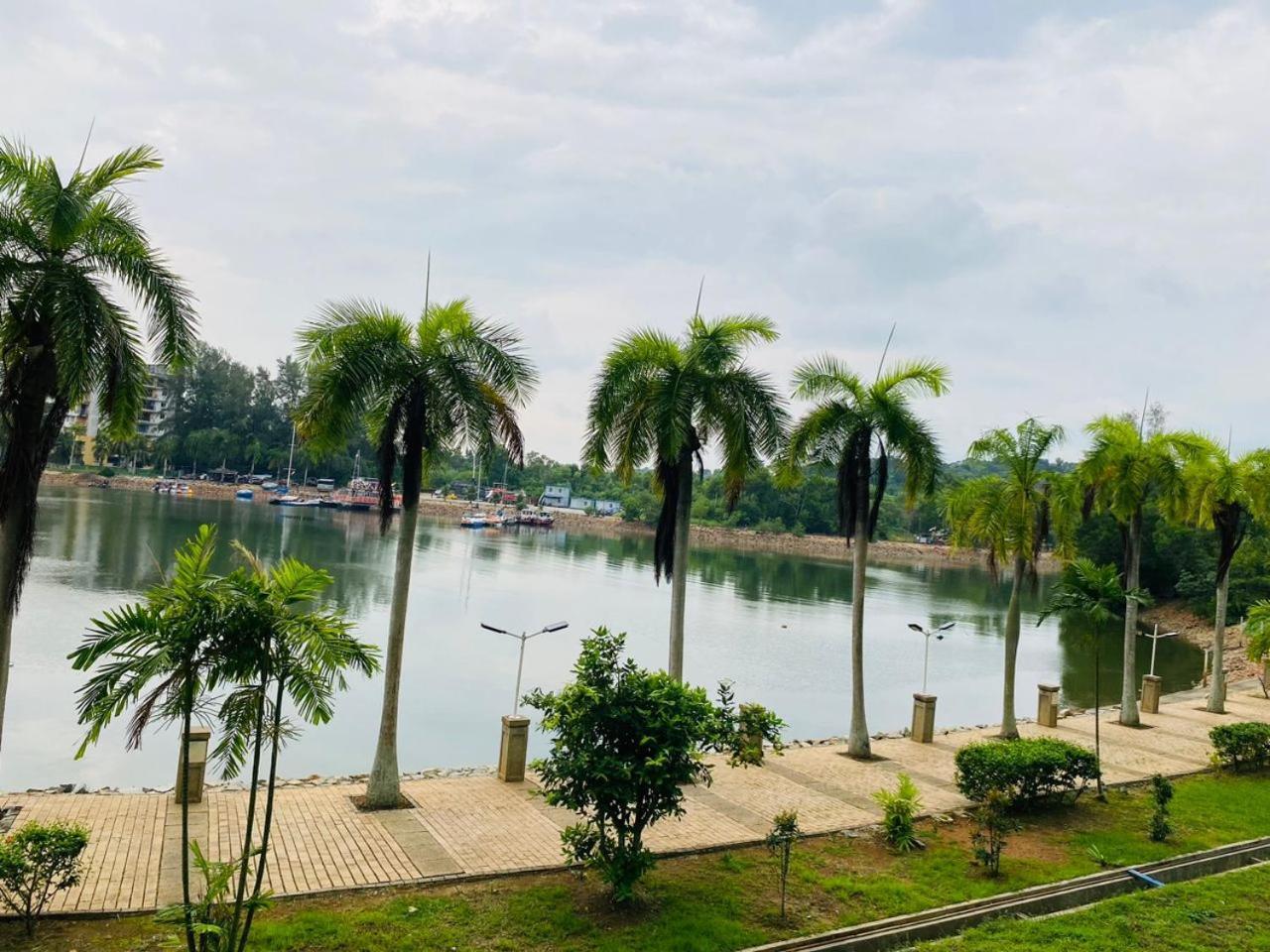 Pd Lagoon Resort بورت ديكسون المظهر الخارجي الصورة
