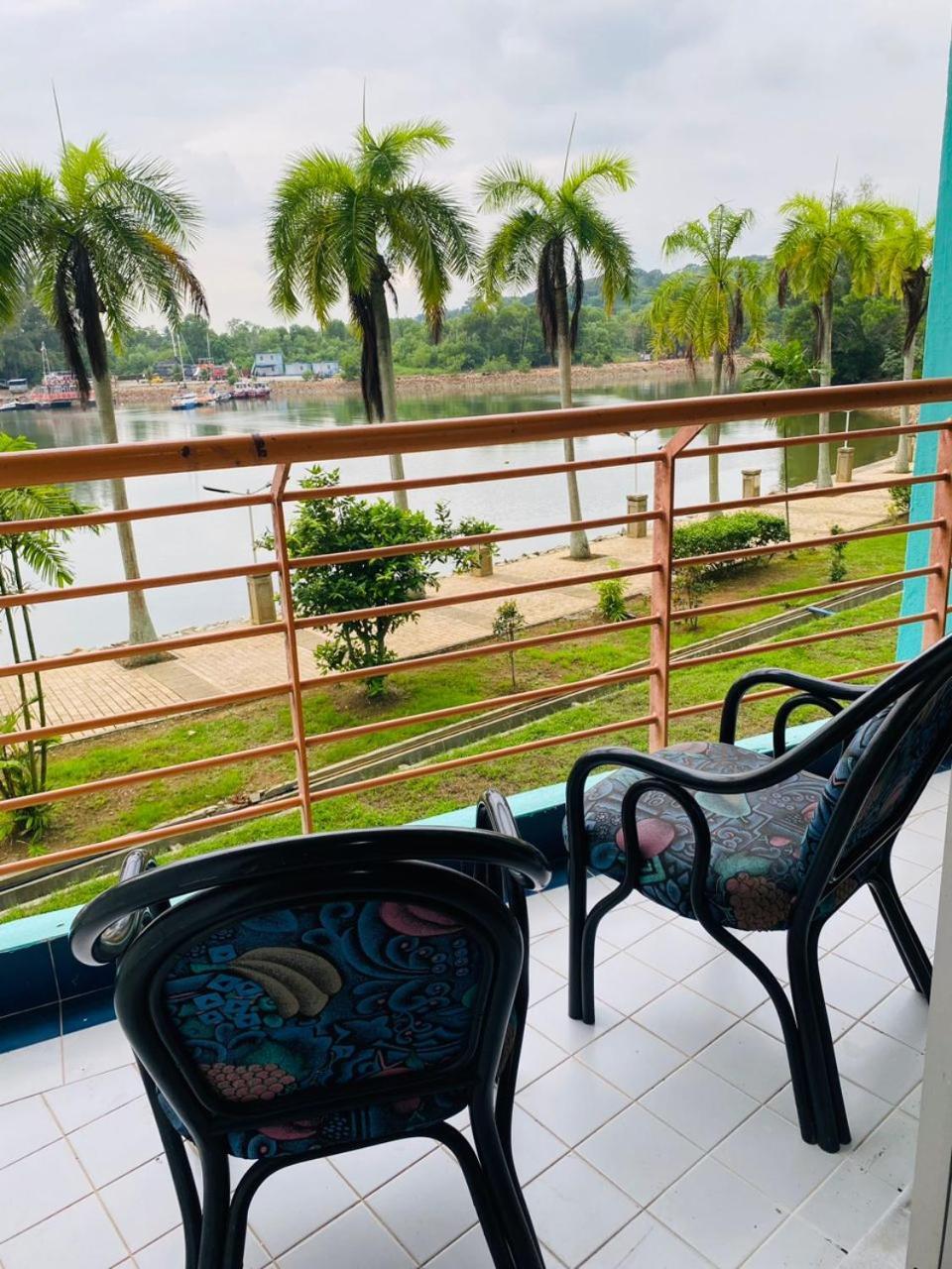 Pd Lagoon Resort بورت ديكسون المظهر الخارجي الصورة